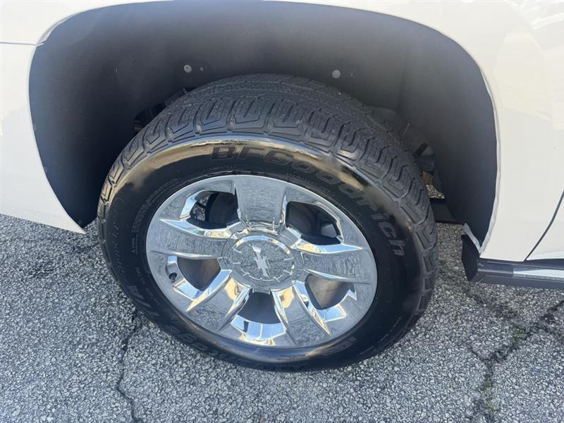 Chevrolet Suburban Premier 2WD 2019