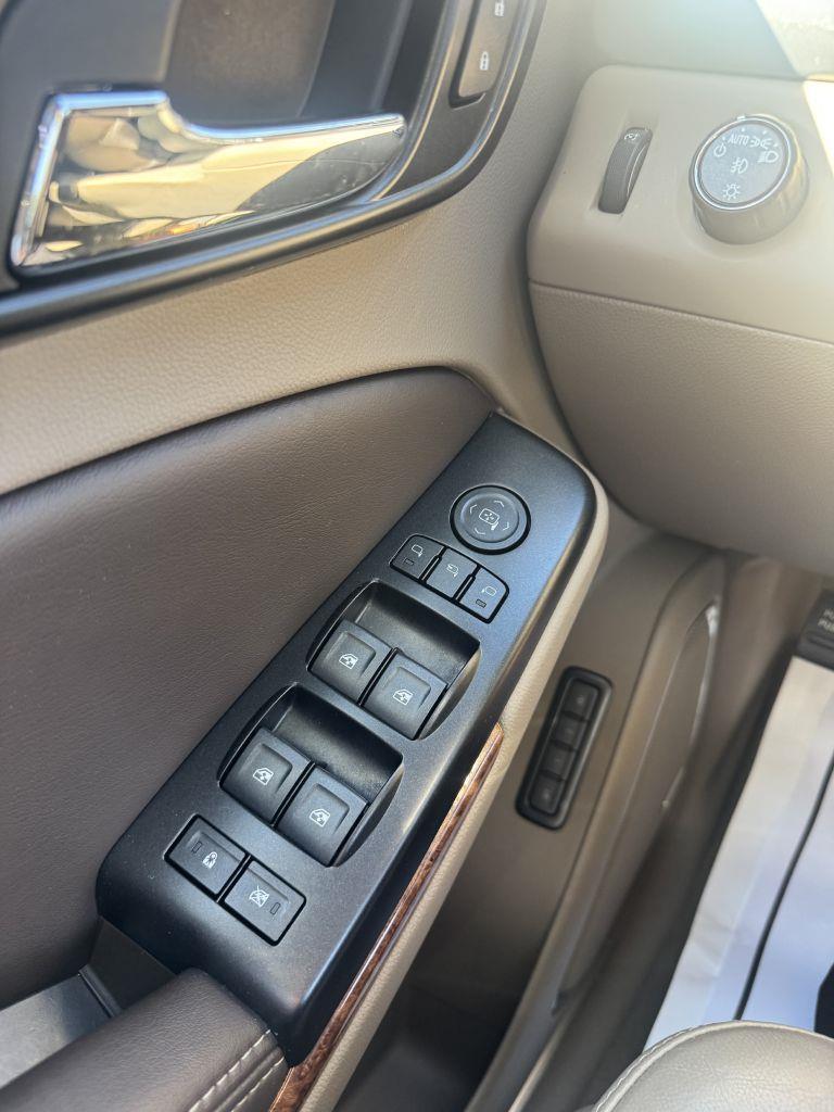 Chevrolet Suburban Premier 2WD 2019