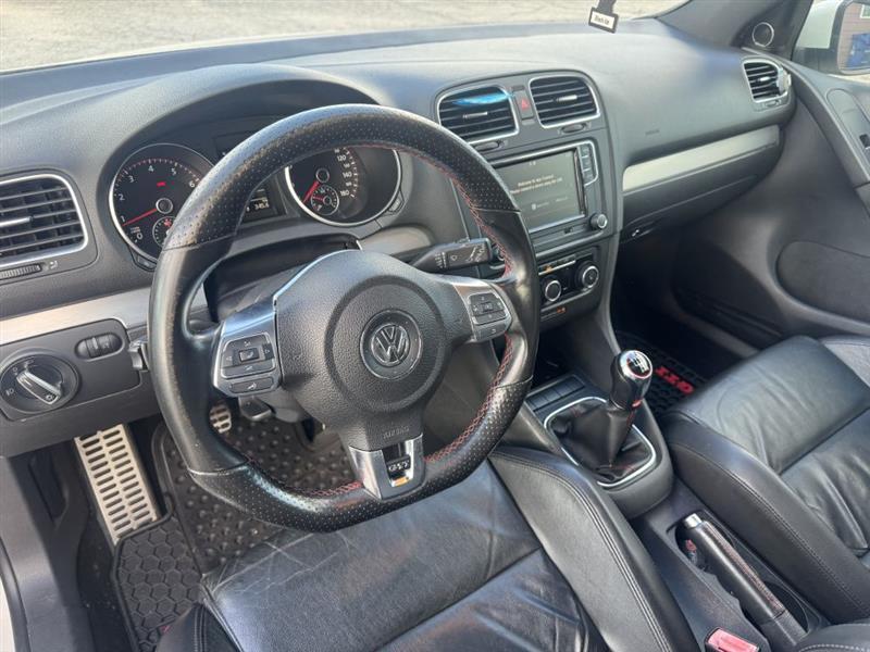 Volkswagen GTI 4-door 2012