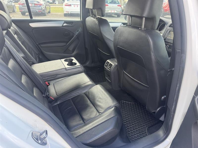 Volkswagen GTI 4-door 2012