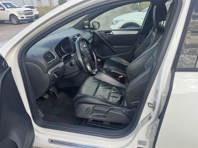 Volkswagen GTI 4-door 2012