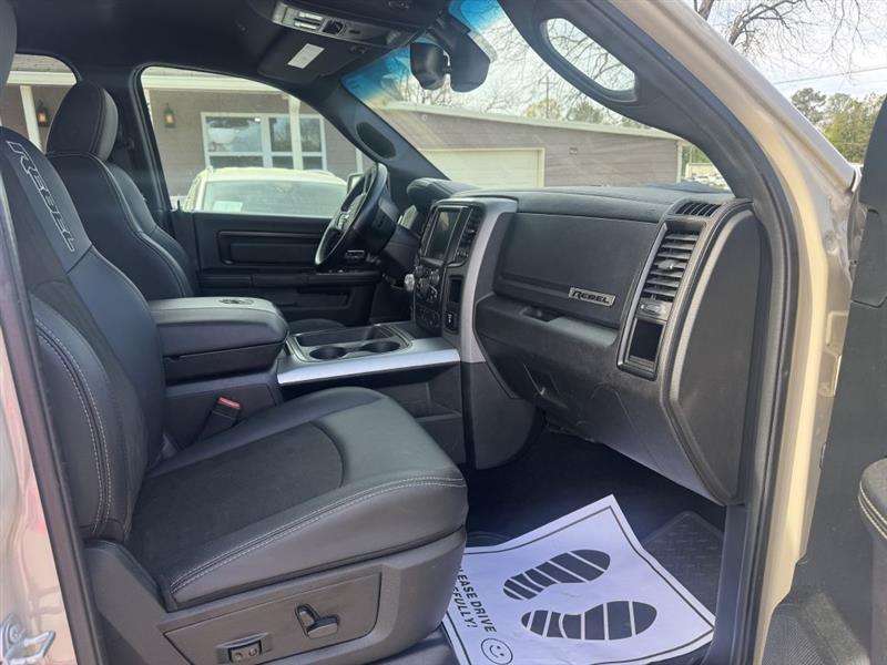 RAM 1500 Rebel Crew Cab SWB 2WD 2017