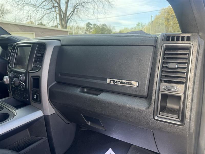 RAM 1500 Rebel Crew Cab SWB 2WD 2017