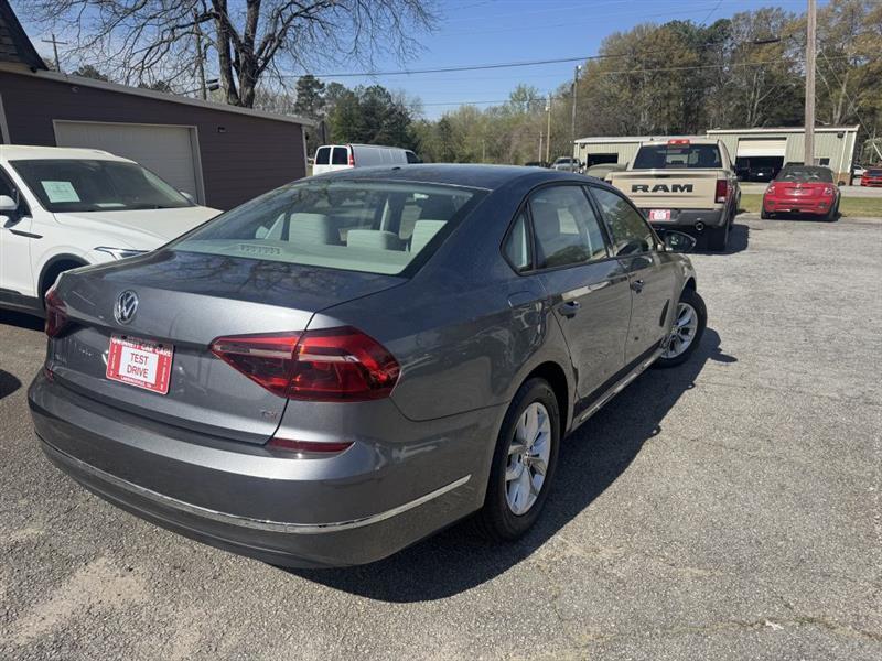 Volkswagen Passat S 2018