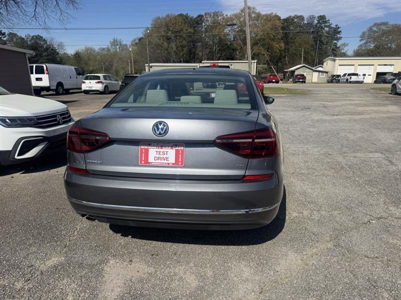 Volkswagen Passat S 2018