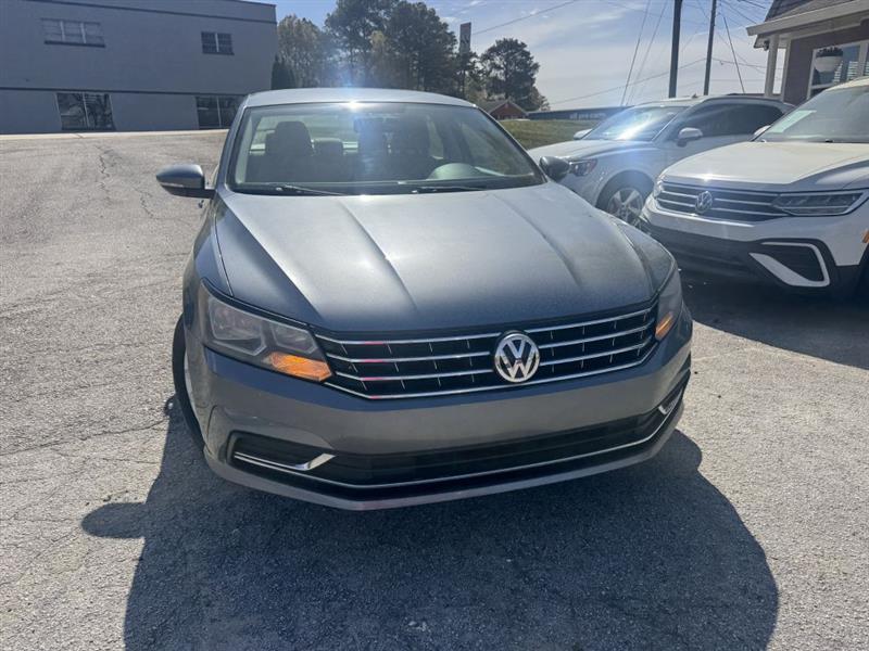 Volkswagen Passat S 2018