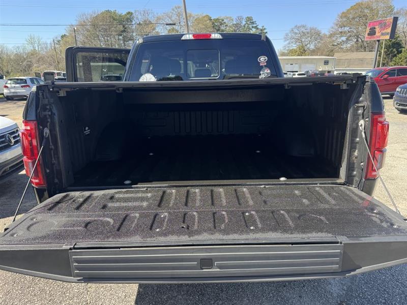 Ford F-150 Lariat SuperCrew 6.5-ft. Bed 4WD 2017