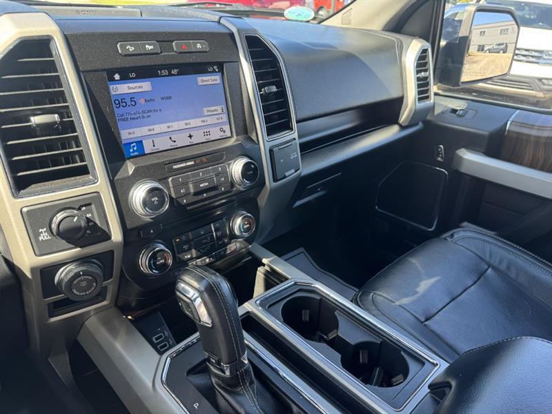 Ford F-150 Lariat SuperCrew 6.5-ft. Bed 4WD 2017