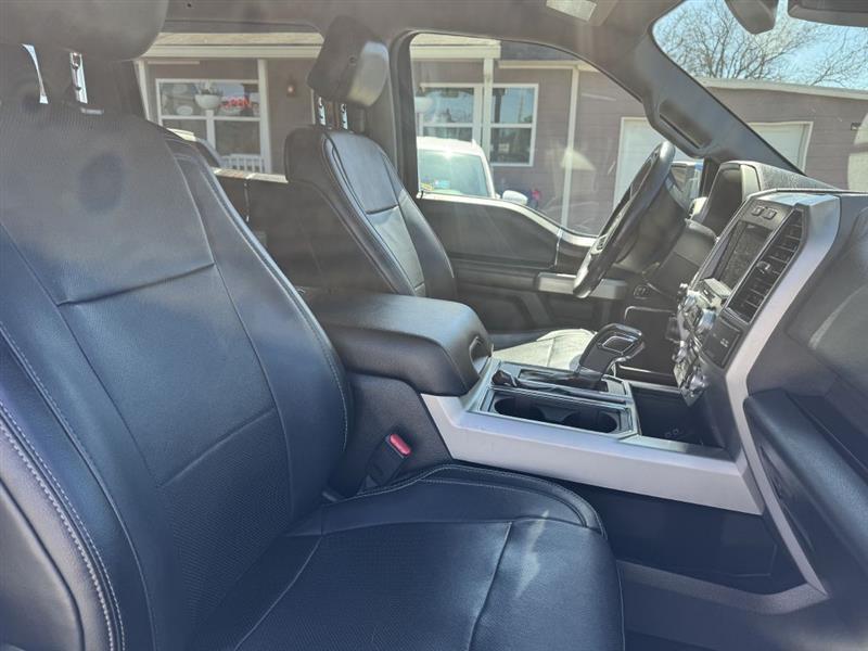 Ford F-150 Lariat SuperCrew 6.5-ft. Bed 4WD 2017