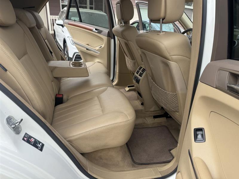 Mercedes-Benz M-Class ML350 2008