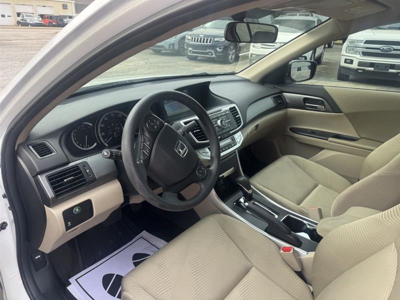 Honda Accord LX Sedan CVT 2014