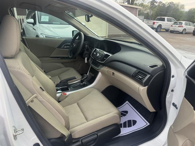 Honda Accord LX Sedan CVT 2014