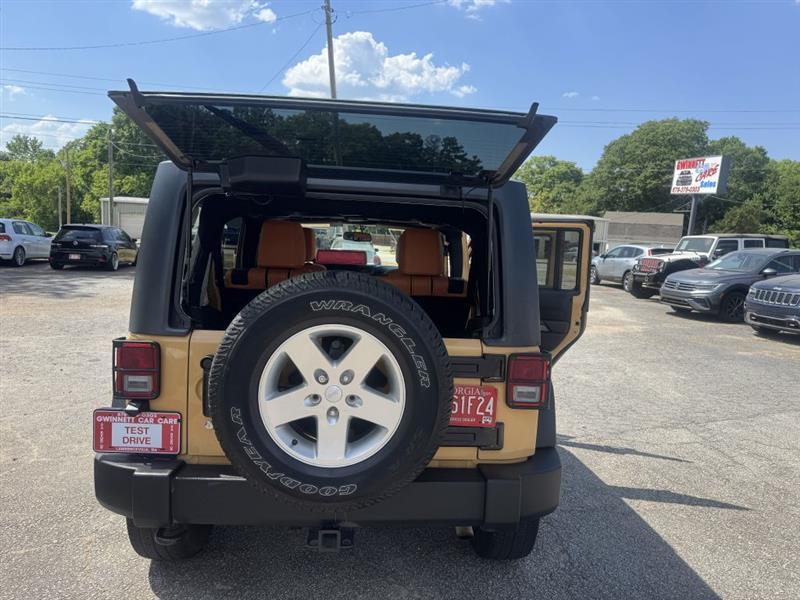 Jeep Wrangler Unlimited Sport 4WD 2013