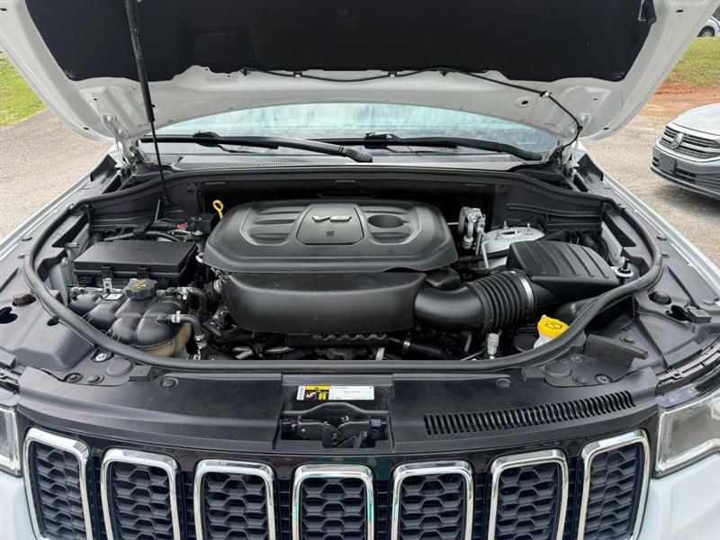 Jeep Grand Cherokee Laredo 2WD 2017