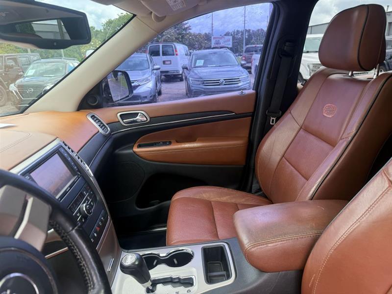 Jeep Grand Cherokee Overland 2WD 2013