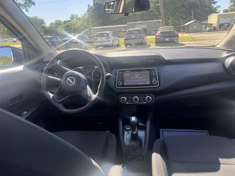 Nissan Kicks S 2023