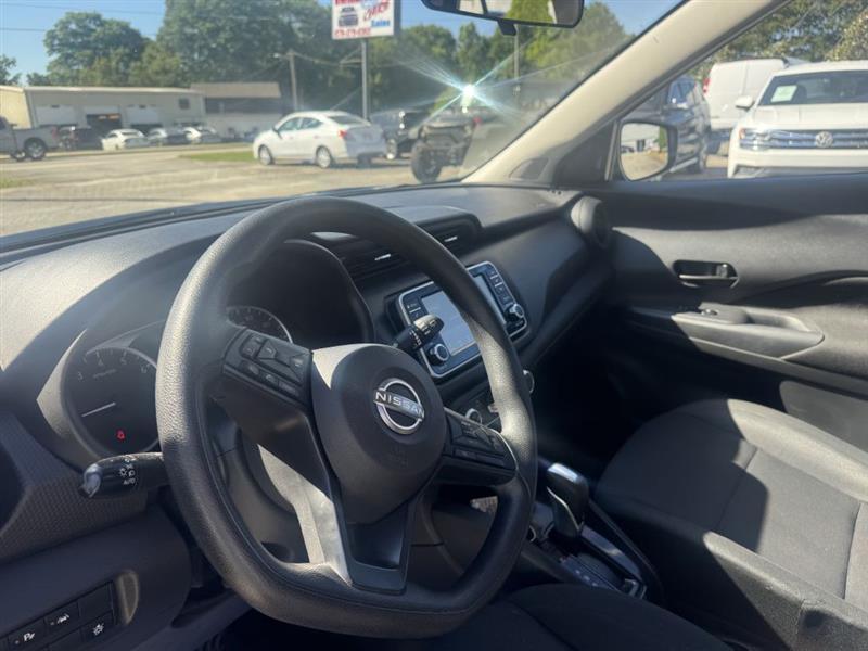 Nissan Kicks S 2023