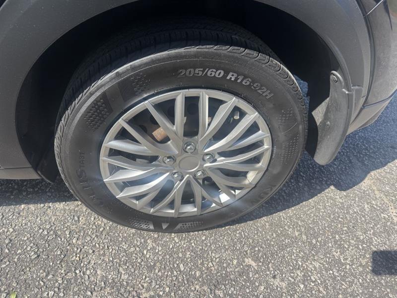 Nissan Kicks S 2023