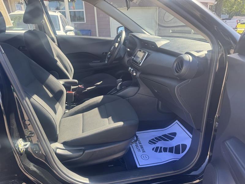 Nissan Kicks S 2023