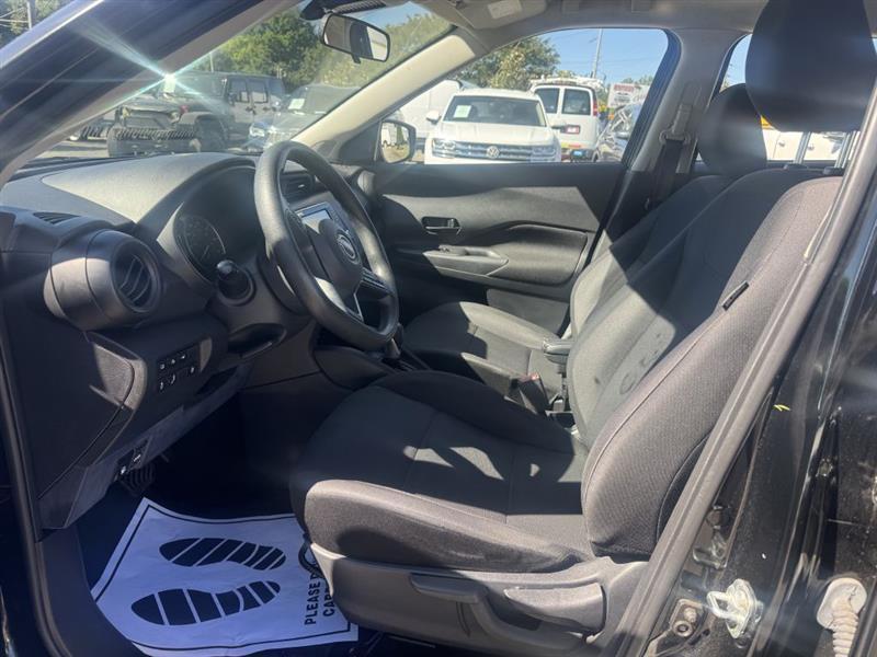 Nissan Kicks S 2023