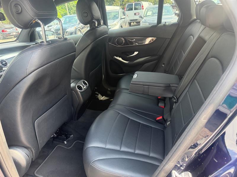 Mercedes-Benz GLC-Class GLC300 4MATIC 2017