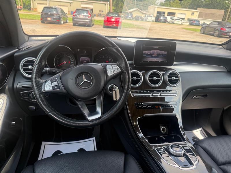 Mercedes-Benz GLC-Class GLC300 4MATIC 2017