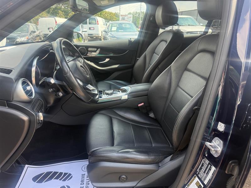 Mercedes-Benz GLC-Class GLC300 4MATIC 2017