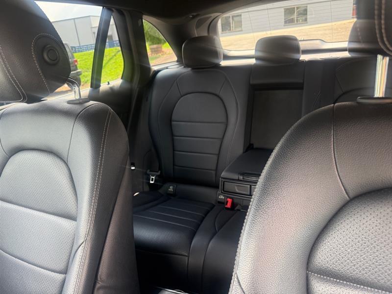 Mercedes-Benz GLC-Class GLC300 4MATIC 2017
