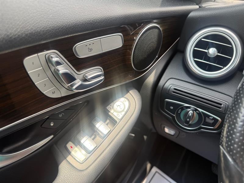 Mercedes-Benz GLC-Class GLC300 4MATIC 2017
