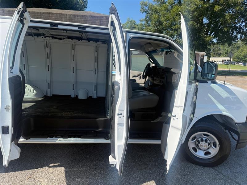 Chevrolet Express 2500 Cargo 2021