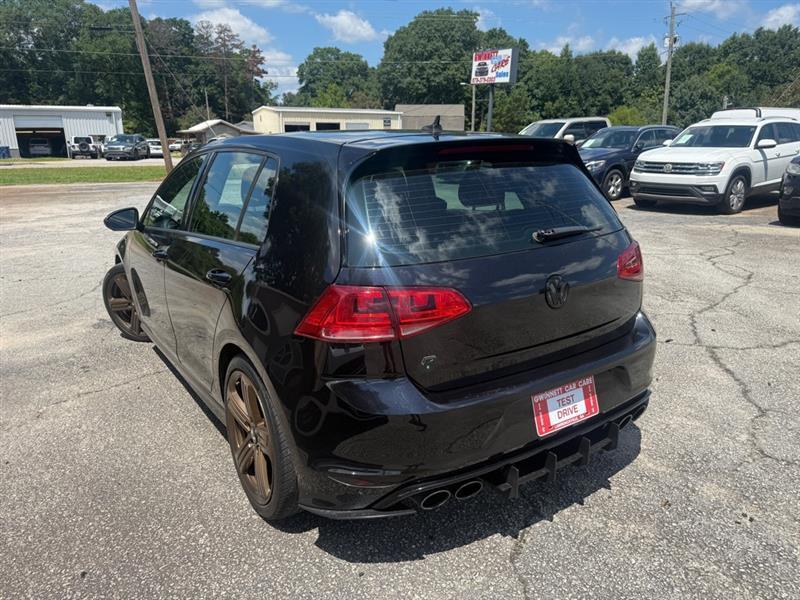 Volkswagen Golf R Base 2016