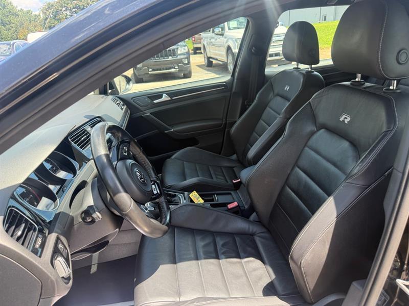 Volkswagen Golf R Base 2016
