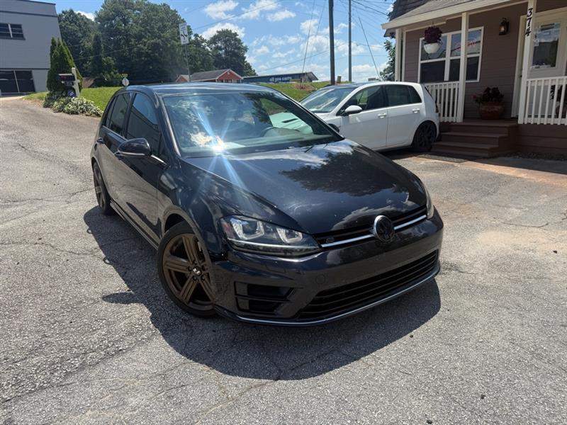 Volkswagen Golf R Base 2016