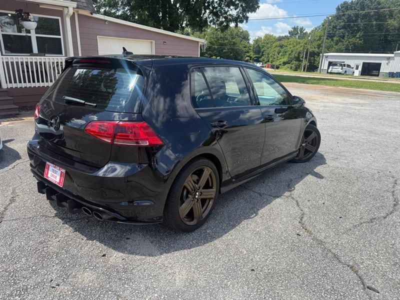 Volkswagen Golf R Base 2016