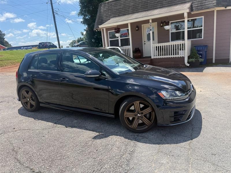 Volkswagen Golf R Base 2016