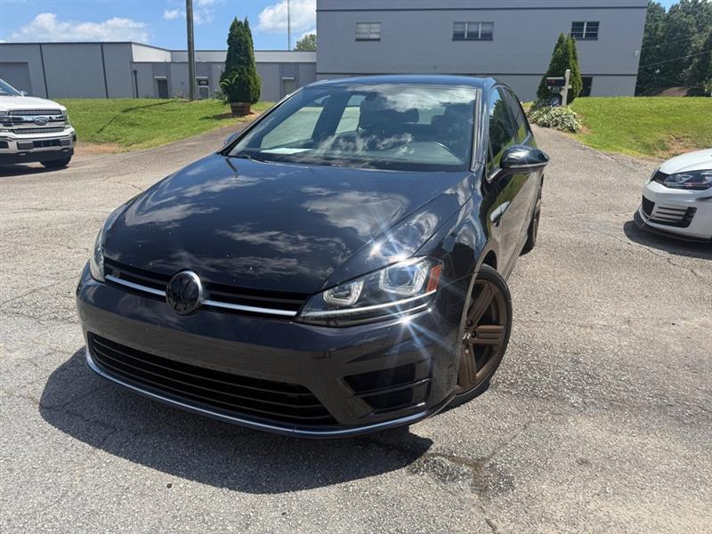 Volkswagen Golf R Base 2016