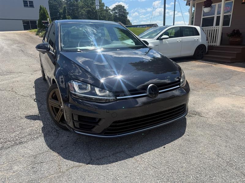 Volkswagen Golf R Base 2016