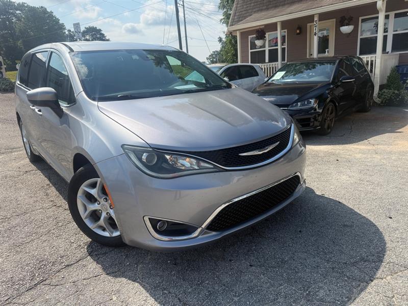Chrysler Pacifica Touring-L 2017