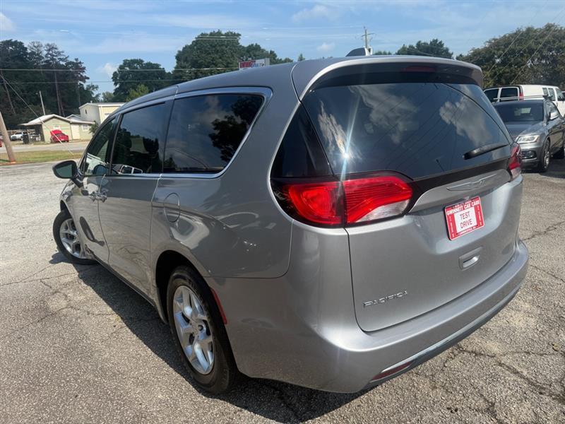Chrysler Pacifica Touring-L 2017