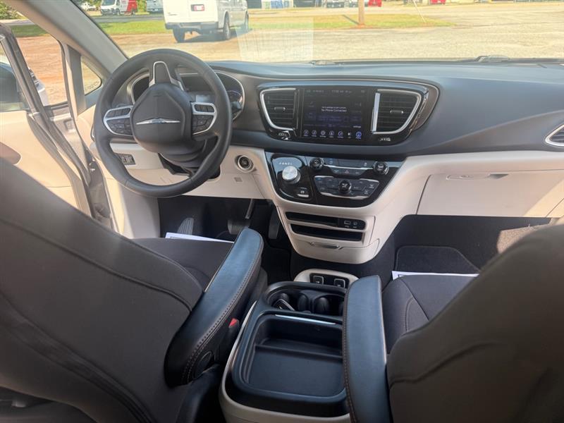 Chrysler Pacifica Touring-L 2017
