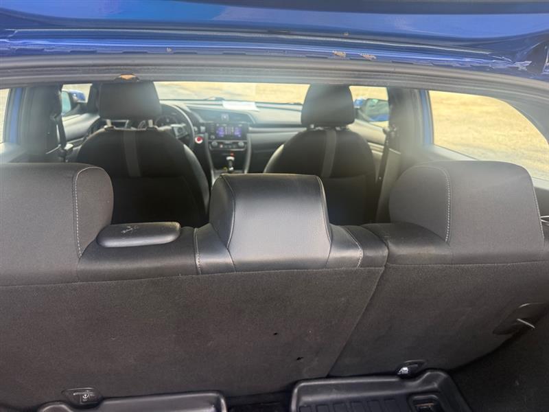 Honda Civic photo 8