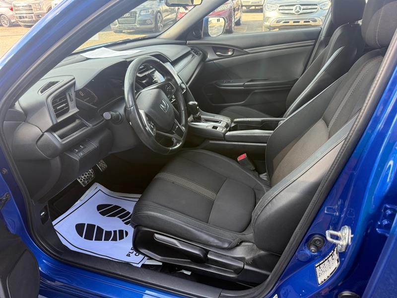 Honda Civic photo 10
