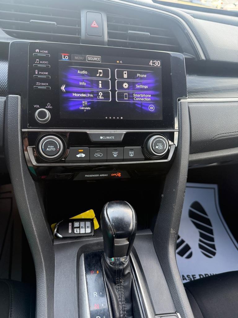 Honda Civic photo 12