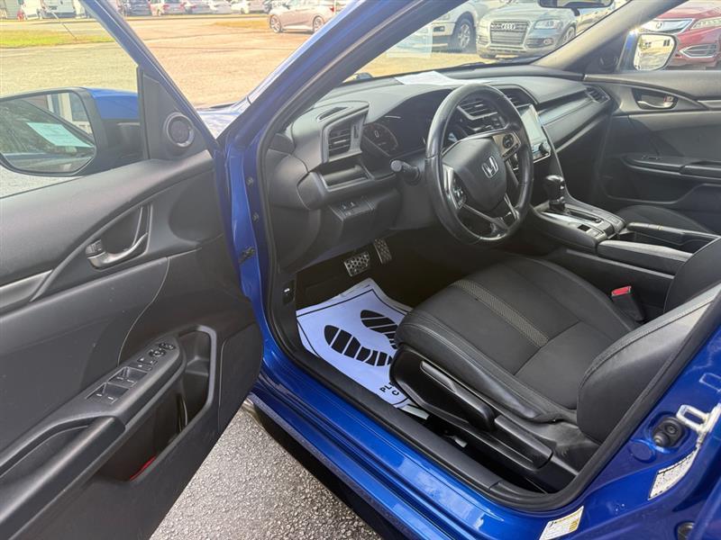 Honda Civic photo 13