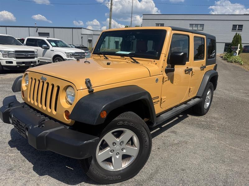 Jeep Wrangler Unlimited Sport 4WD 2013