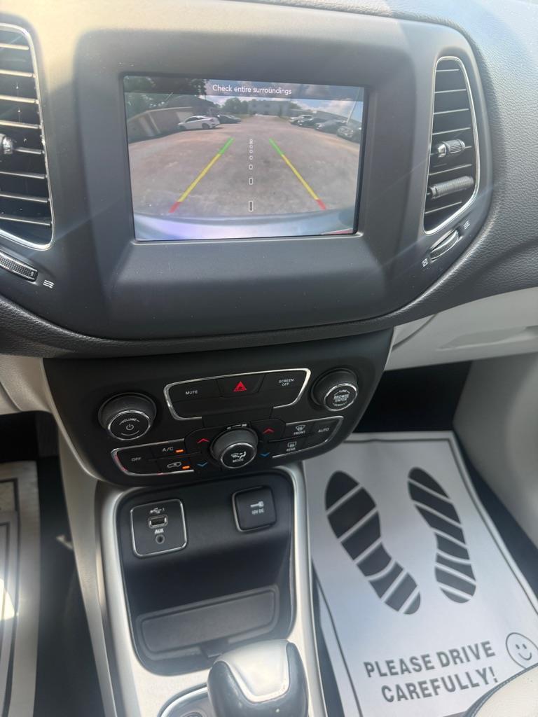 Jeep Compass photo 24