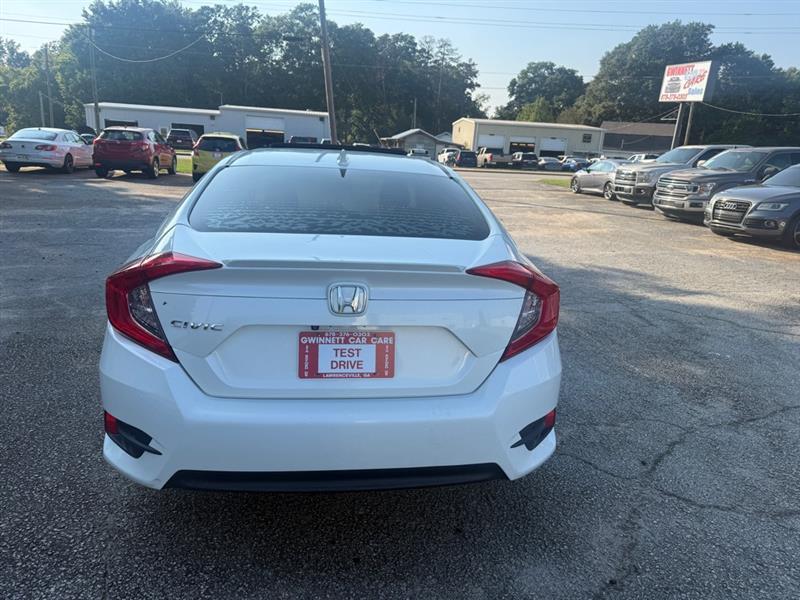 Honda Civic photo 3