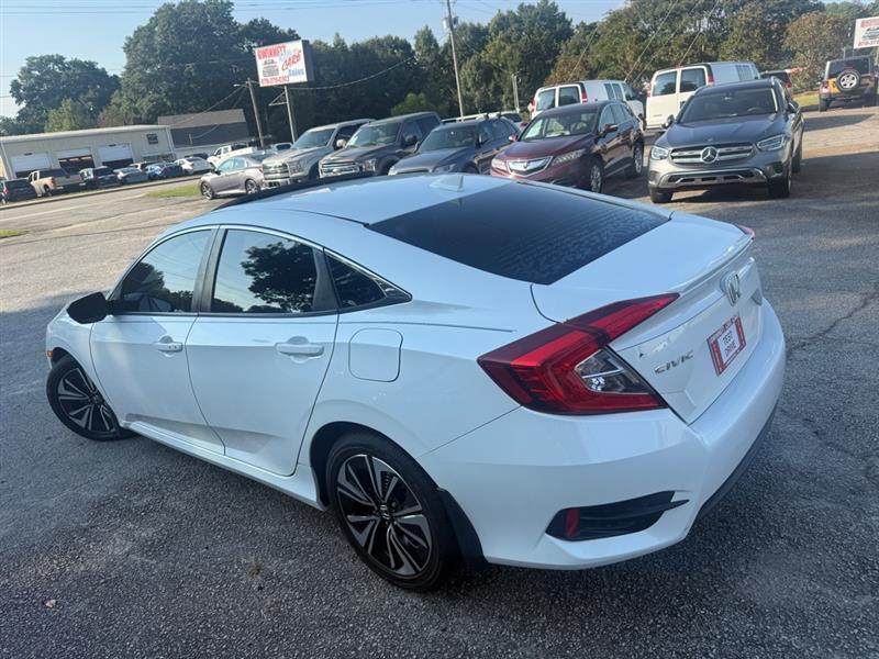 Honda Civic photo 5