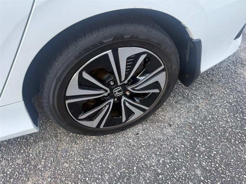 Honda Civic photo 7