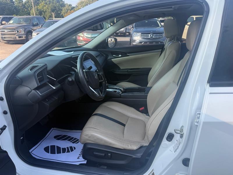Honda Civic photo 9